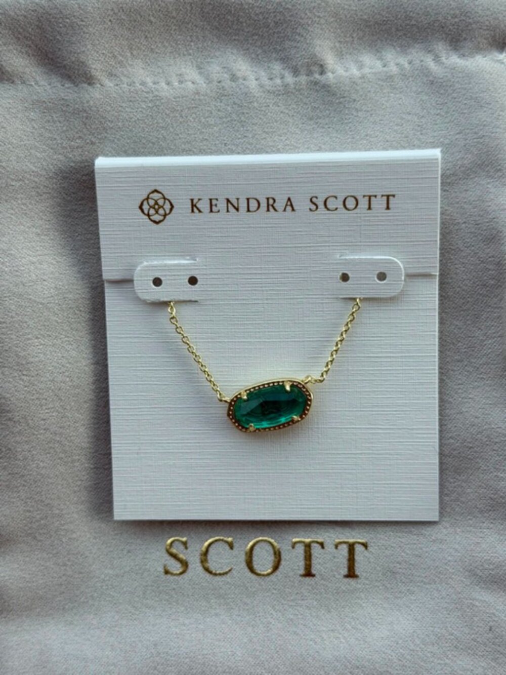 Kendra Scott Emerald Green Pendant Necklace